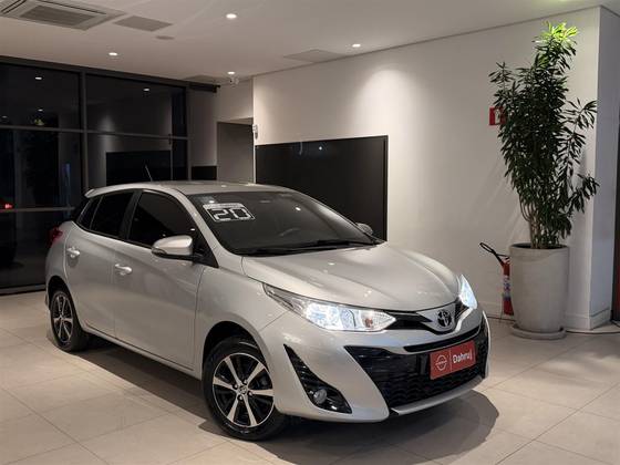 TOYOTA YARIS 1.5 16V FLEX XS MULTIDRIVE TOYOTA YARIS 1.5 16V FLEX XS MULTIDRIVE